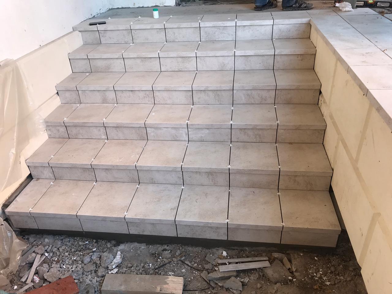 Монтаж клинкерных ступеней и плитки