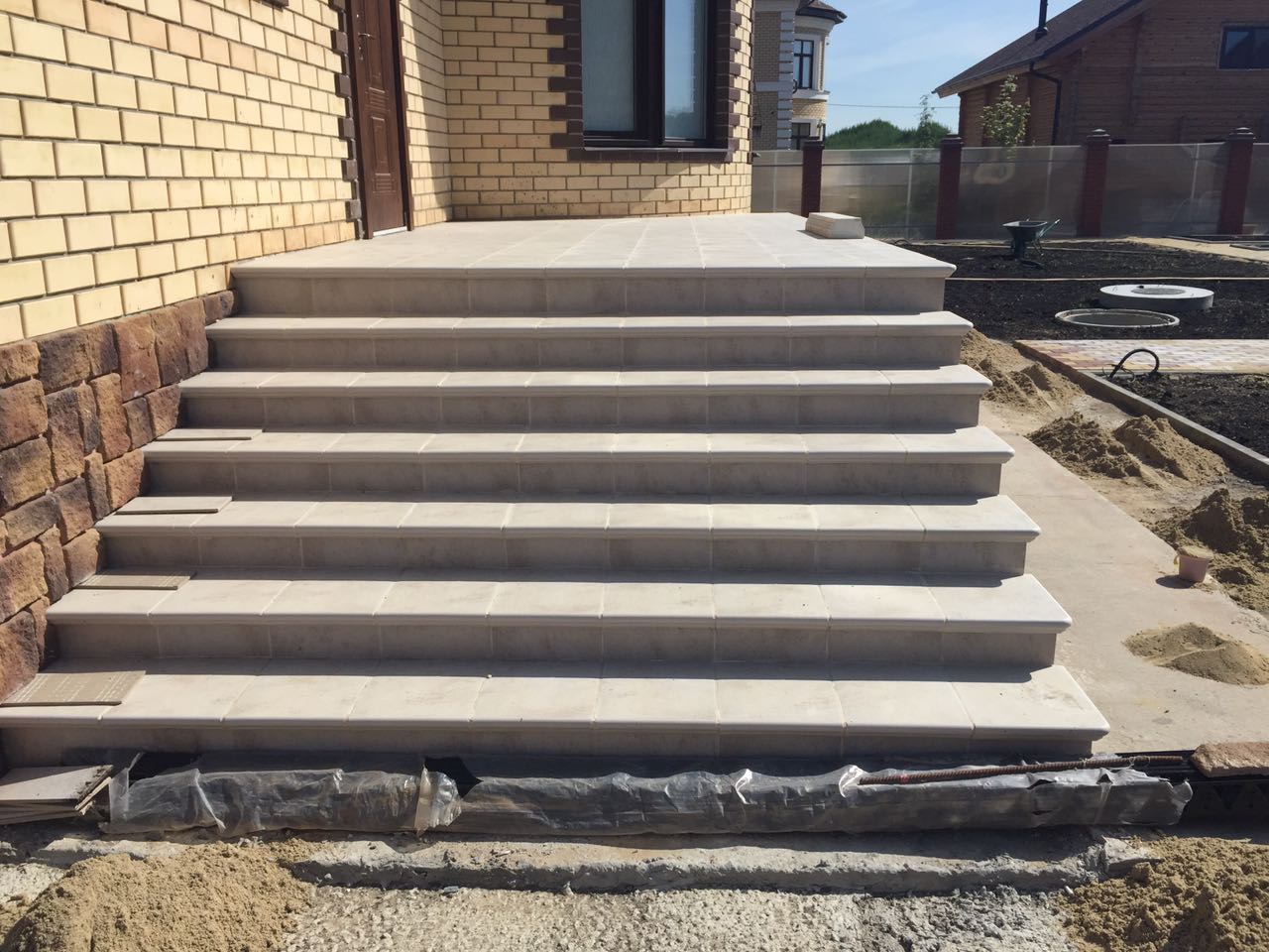 Монтаж клинкерных ступеней и плитки