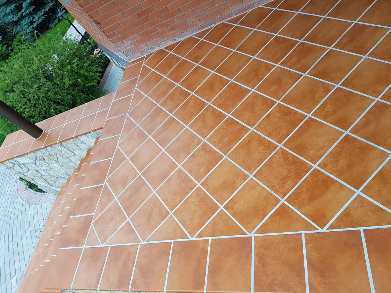 Монтаж клинкерных ступеней и плитки