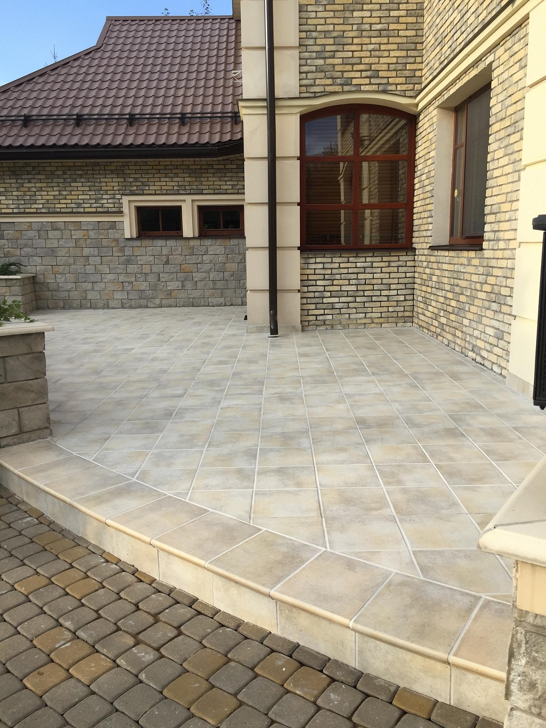 Монтаж клинкерных ступеней и плитки